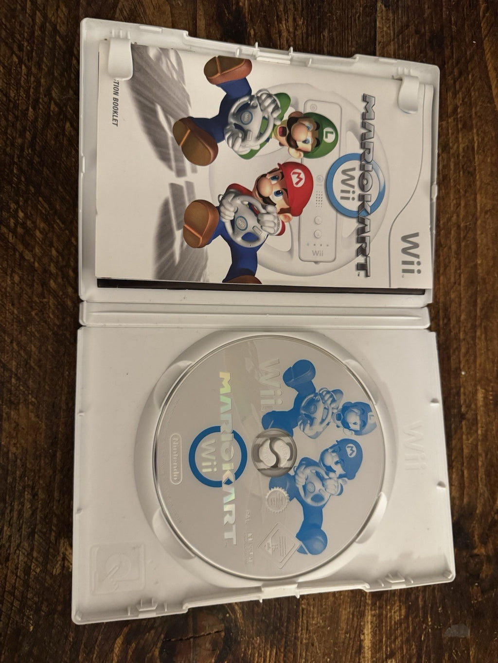 🎮 Mario Kart with Wii Wheel (Nintendo Wii, 2008) 🏎️🚗🌟