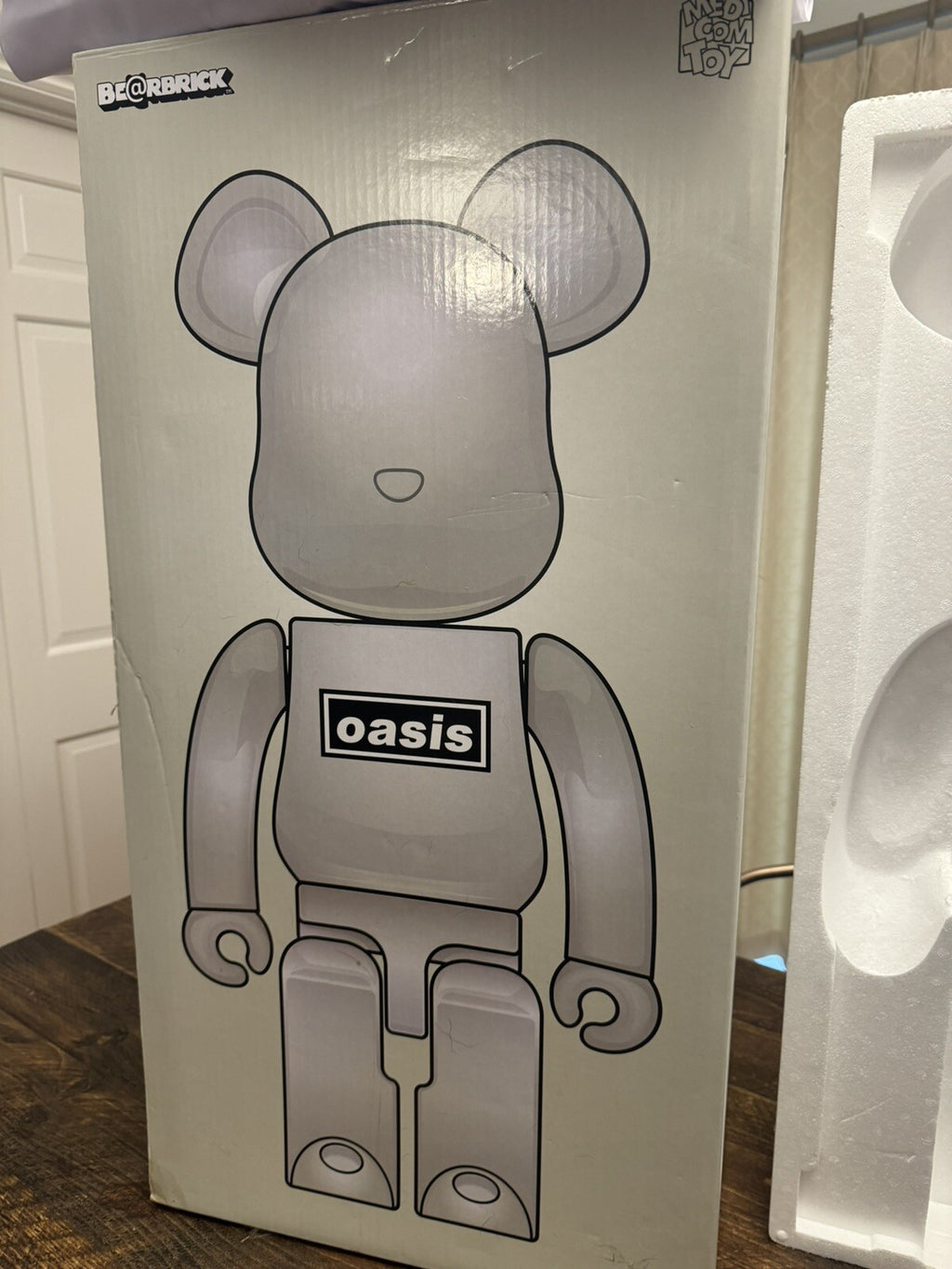 Bearbrick by Medicom 1000% Oasis + Box | Reunion