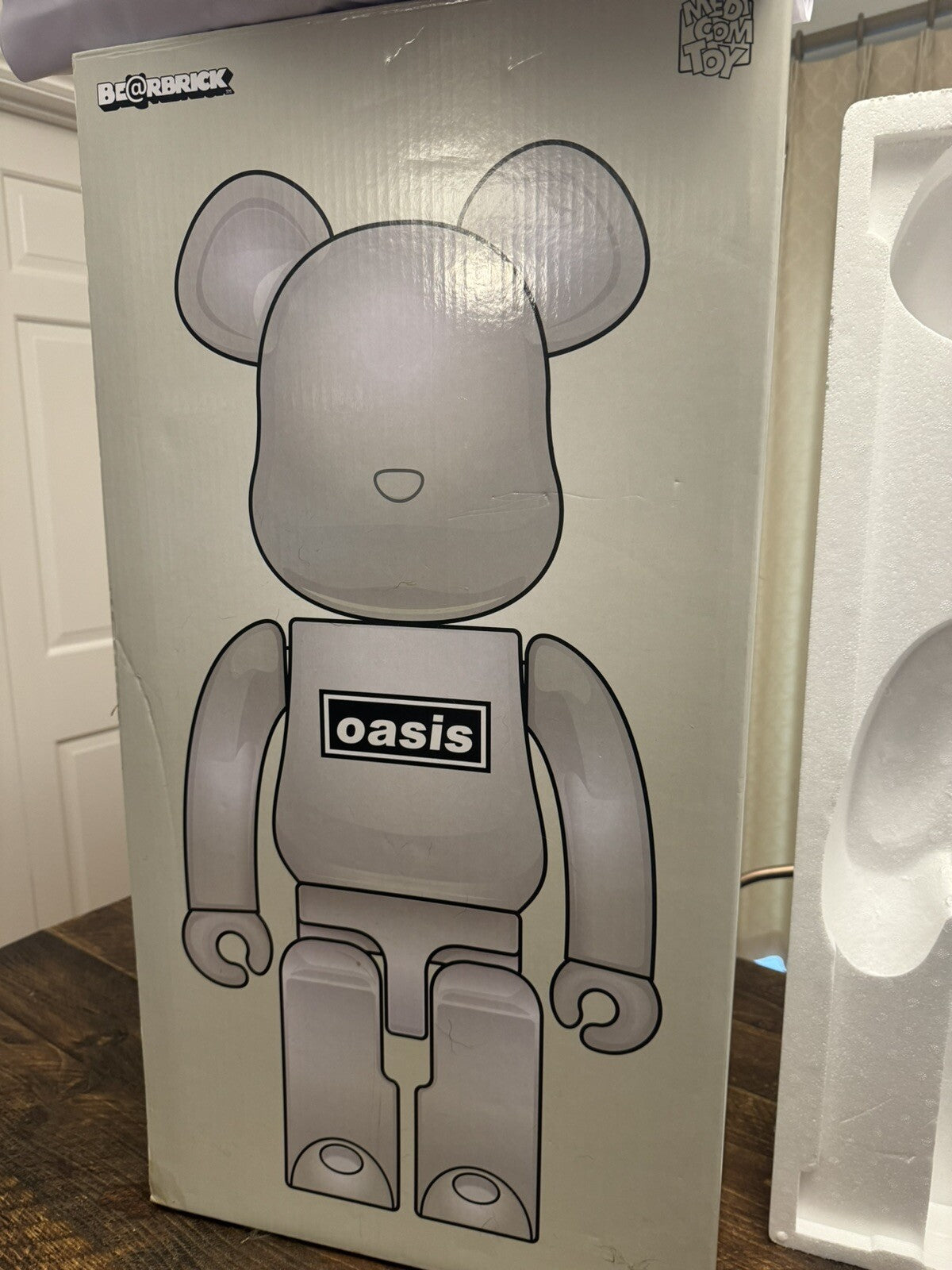 Bearbrick by Medicom 1000% Oasis + Box | Reunion