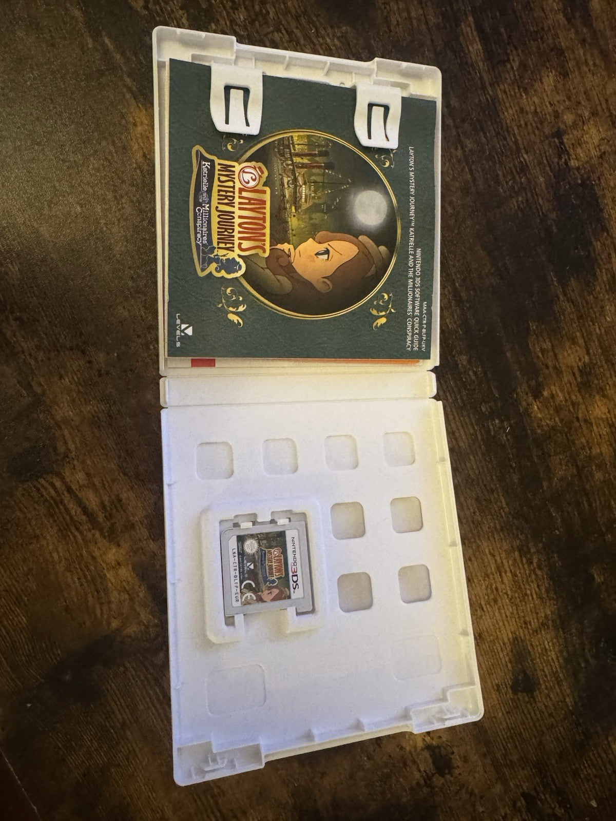 Nintendo3DS Layton's Mystery Journey: Katrielle and the millionaire's conspiracy