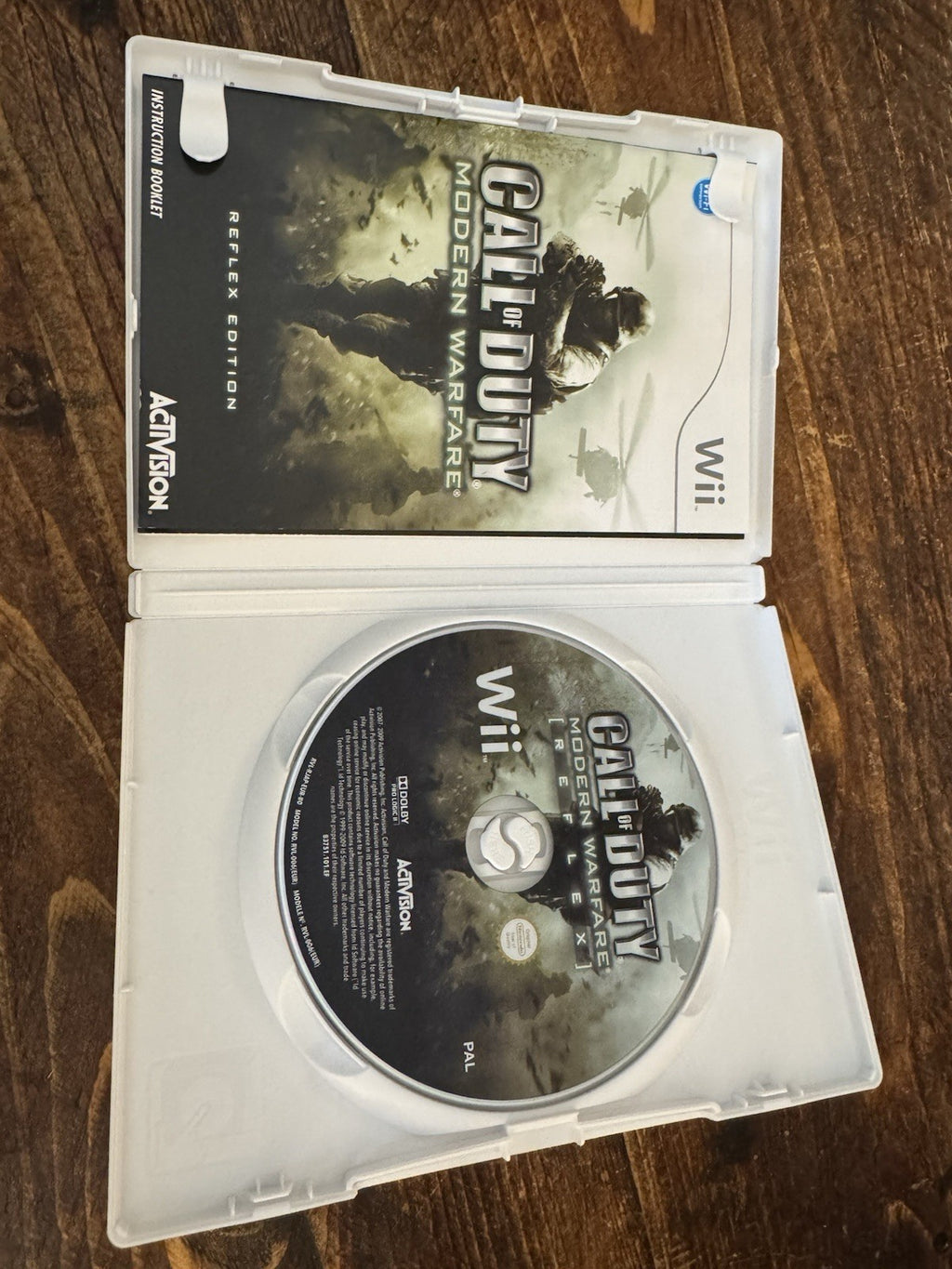 🎮 Call of Duty: Modern Warfare - Reflex Edition (Nintendo Wii, 2009) 🎮