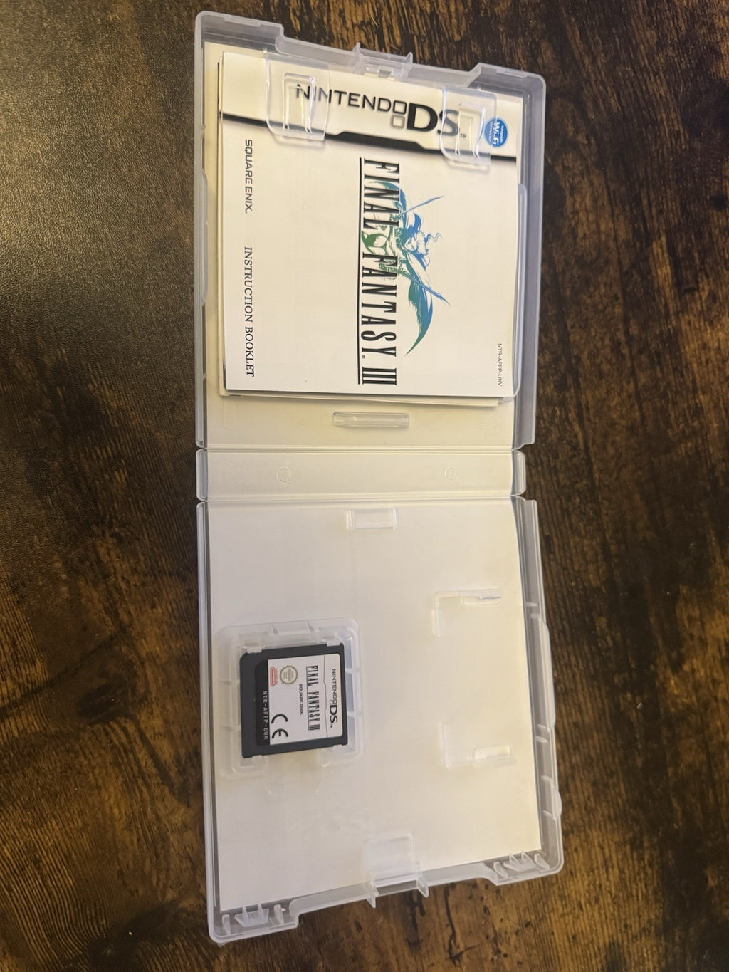 🎮💫 Final Fantasy III (Nintendo DS, 2006) ⚔️🗡️