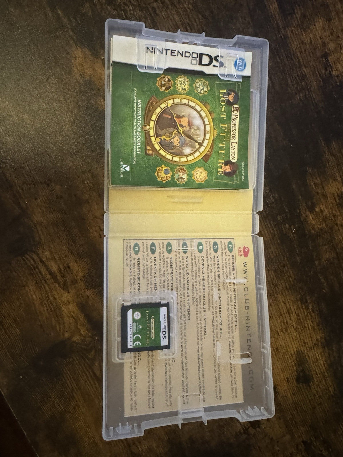 🎮🌟Professor Layton and the Lost Future (Nintendo DS, 2010)🤓