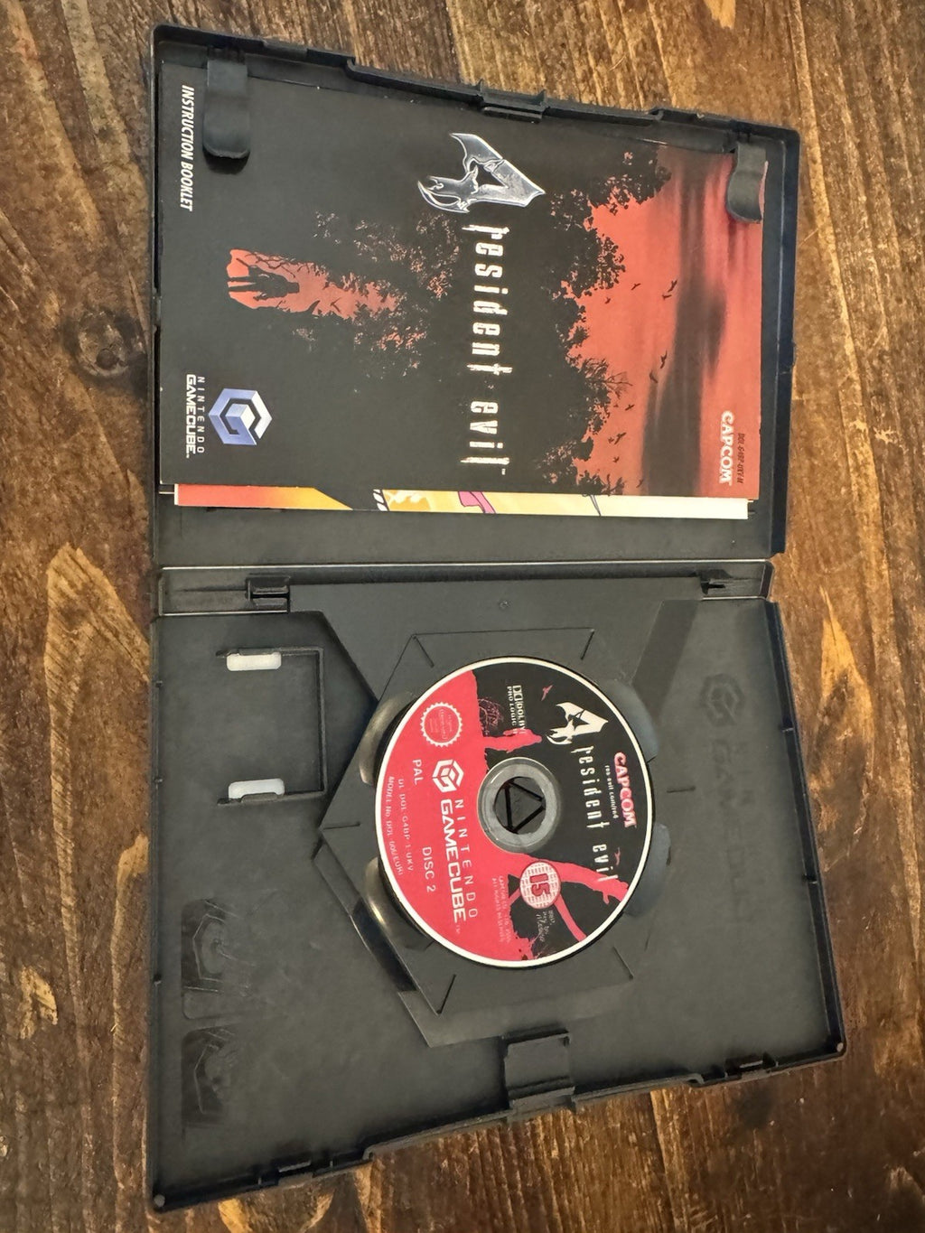 🎮 Resident Evil 4 (Nintendo GameCube, 2006) 🎮